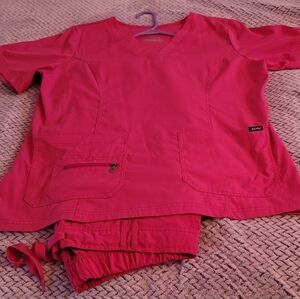 Women's scrub set